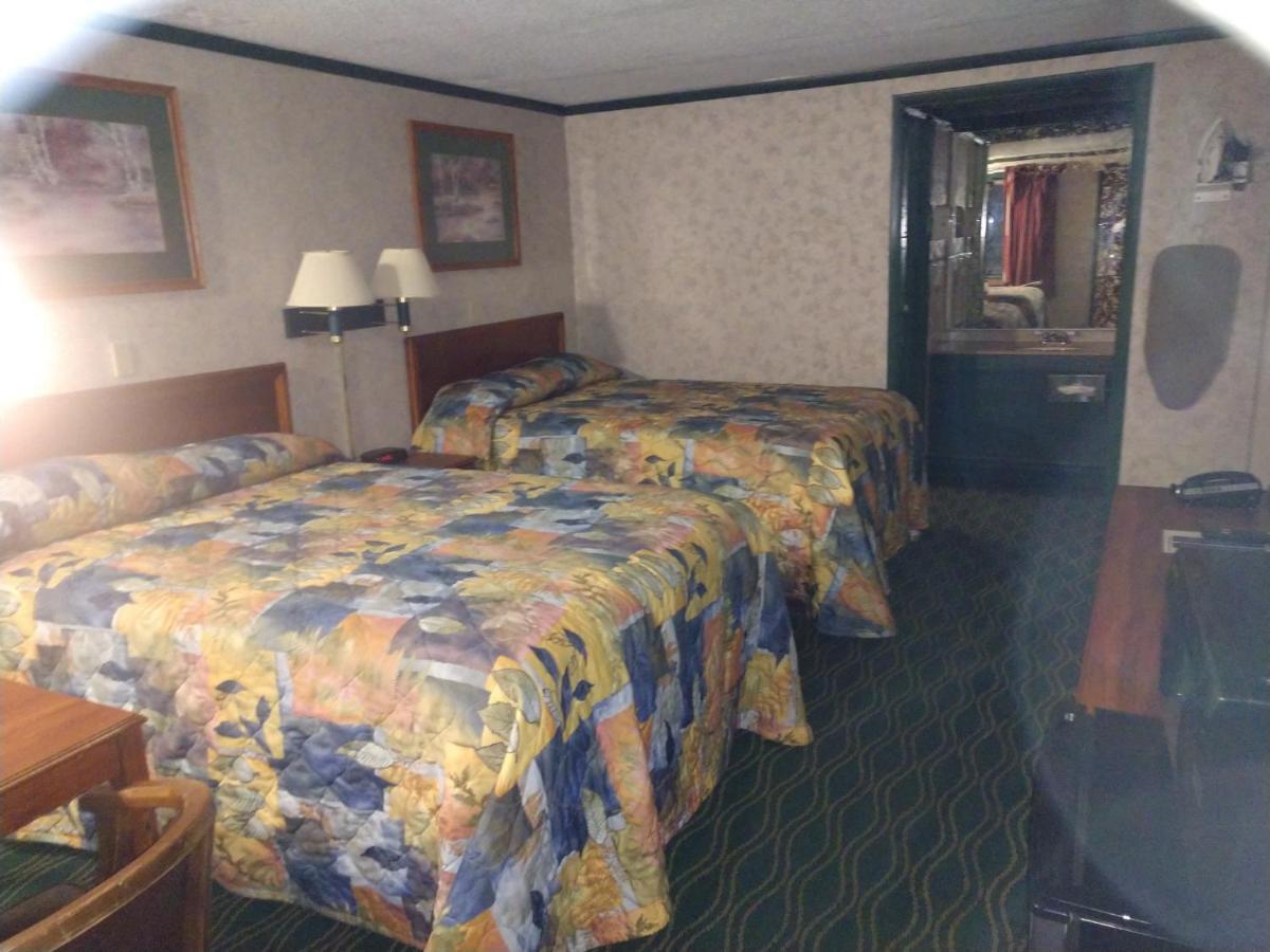 Kensington Inn - Howell Eksteriør billede